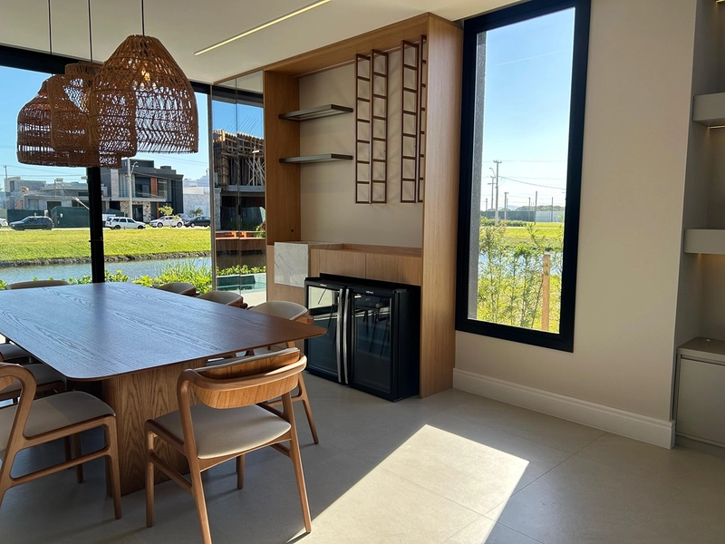 EXCELENTE CASA ALTO PADRÃO COM PISCINA : 11ª foto da galeria de imagens do imóvel