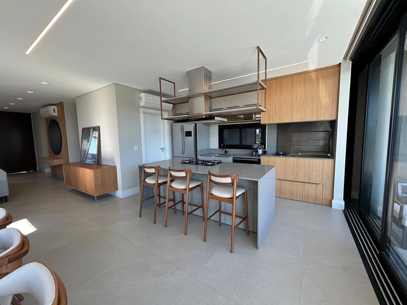 EXCELENTE CASA ALTO PADRÃO COM PISCINA : 13ª foto da galeria de imagens do imóvel