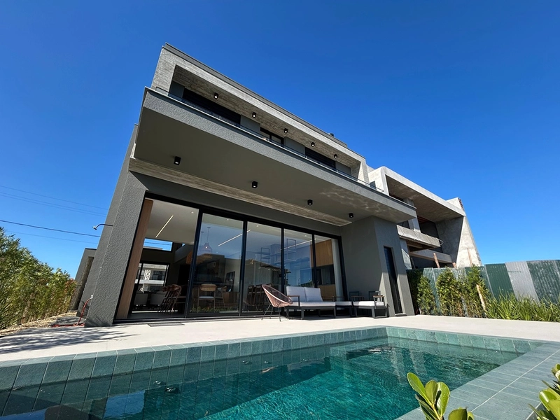 EXCELENTE CASA ALTO PADRÃO COM PISCINA : 19ª foto da galeria de imagens do imóvel