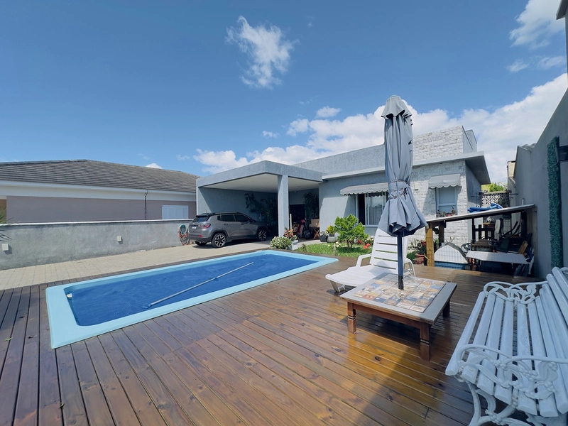 EXCELENTE CASA ALTO PADRÃO COM PISCINA : 6ª foto da galeria de imagens do imóvel