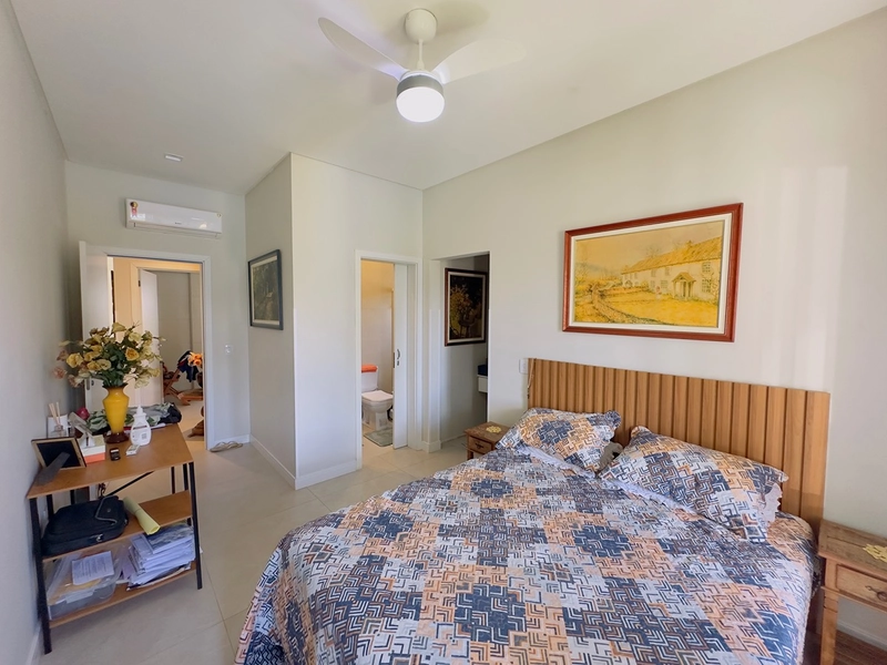 EXCELENTE CASA ALTO PADRÃO COM PISCINA : 24ª foto da galeria de imagens do imóvel