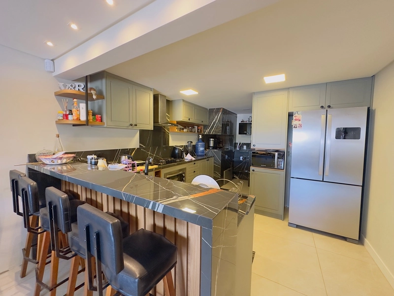 EXCELENTE CASA ALTO PADRÃO COM PISCINA : 20ª foto da galeria de imagens do imóvel