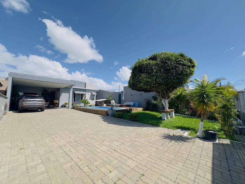 EXCELENTE CASA ALTO PADRÃO COM PISCINA : 11ª foto da galeria de imagens do imóvel