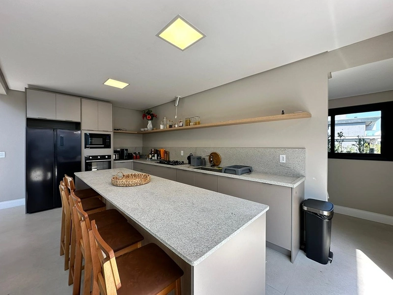 EXCELENTE CASA ALTO PADRÃO EM CONDOMÍNIO: 11ª foto da galeria de imagens do imóvel