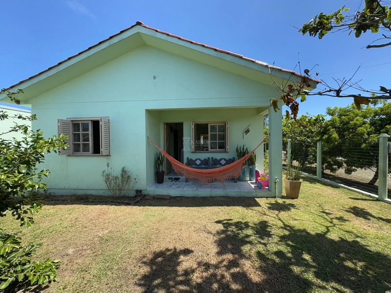 CASA DE PRAIA: 7ª foto da galeria de imagens do imóvel
