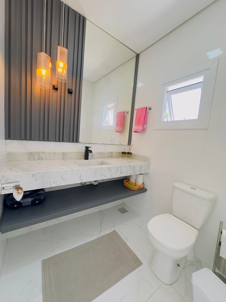 EXCELENTE CASA ALTO PADRÃO EM CONDOMÍNIO COM PISCINA : 23ª foto da galeria de imagens do imóvel