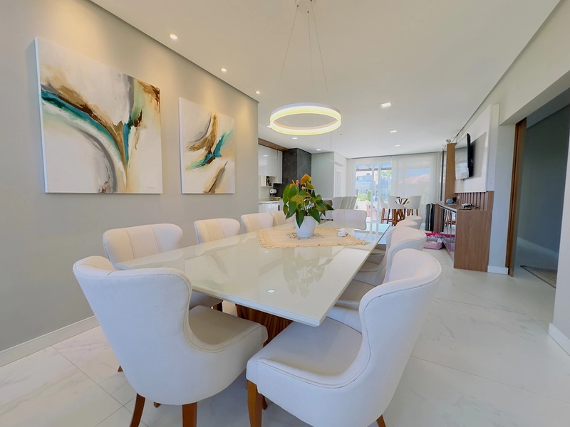 EXCELENTE CASA ALTO PADRÃO EM CONDOMÍNIO COM PISCINA : 7ª foto da galeria de imagens do imóvel