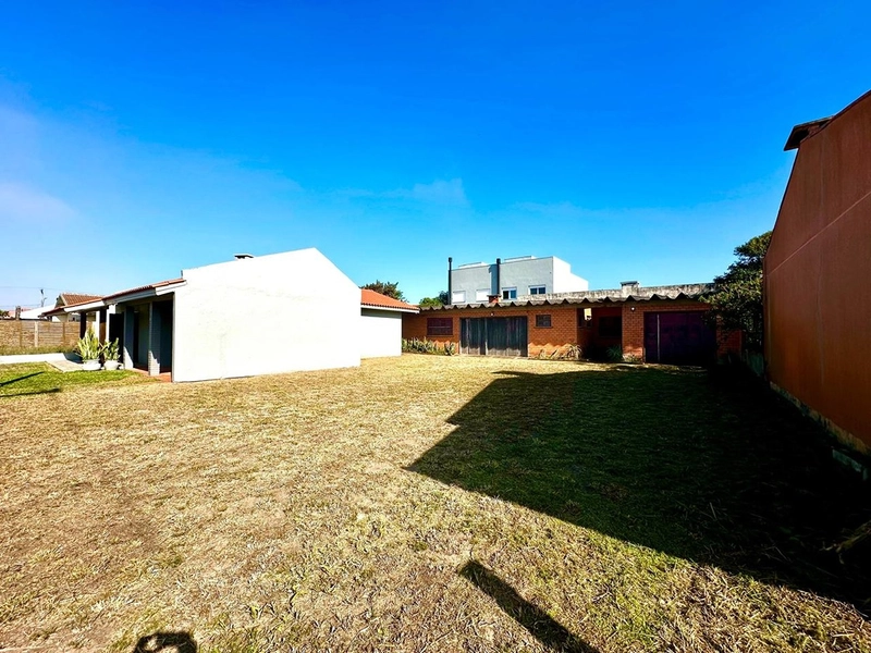 EXCELENTE CASA DE PRAIA COM DOIS TERRENOS : 22ª foto da galeria de imagens do imóvel