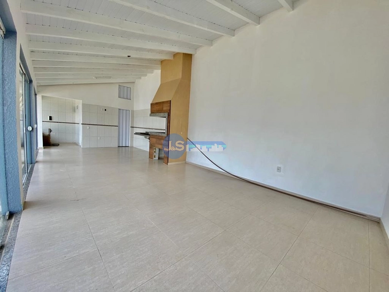 EXCELENTE CASA NO ARPOADOR: 31ª foto da galeria de imagens do imóvel