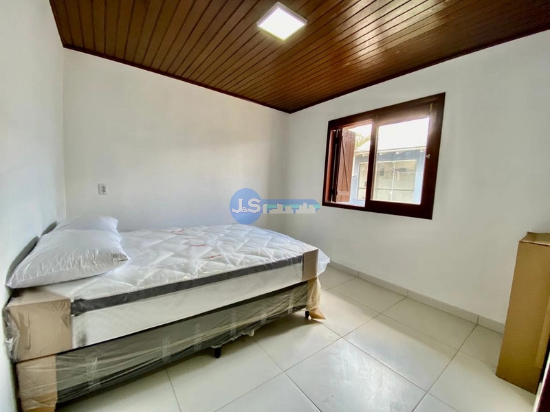EXCELENTE CASA NO ARPOADOR: 12ª foto da galeria de imagens do imóvel