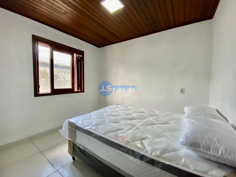 EXCELENTE CASA NO ARPOADOR: 17ª foto da galeria de imagens do imóvel