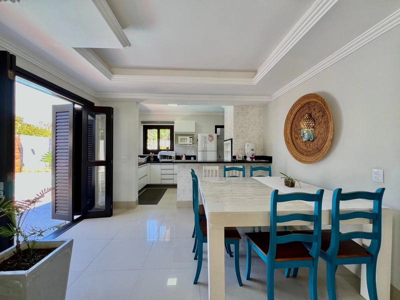 CASA DE PRAIA EM LAJE PERTO DO MAR: 20ª foto da galeria de imagens do imóvel