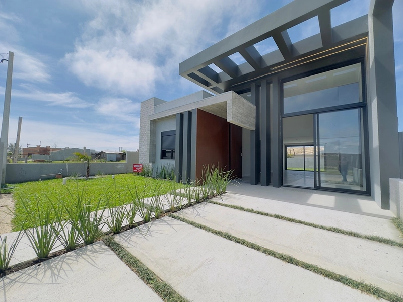 EXCELENTE CASA DE PRAIA COM MUITO ESPAÇO: 1ª foto da galeria de imagens do imóvel