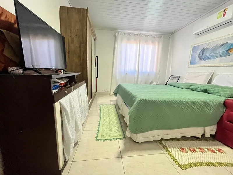 EXCELENTE CASA COM PISCINA: 14ª foto da galeria de imagens do imóvel