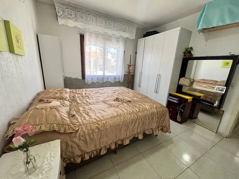 EXCELENTE CASA COM PISCINA: 8ª foto da galeria de imagens do imóvel