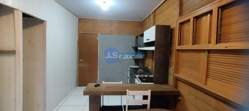 EXCELENTE TERRENO COM CASA LOCALIZADO EM RAINHA DO MAR: 7ª foto da galeria de imagens do imóvel