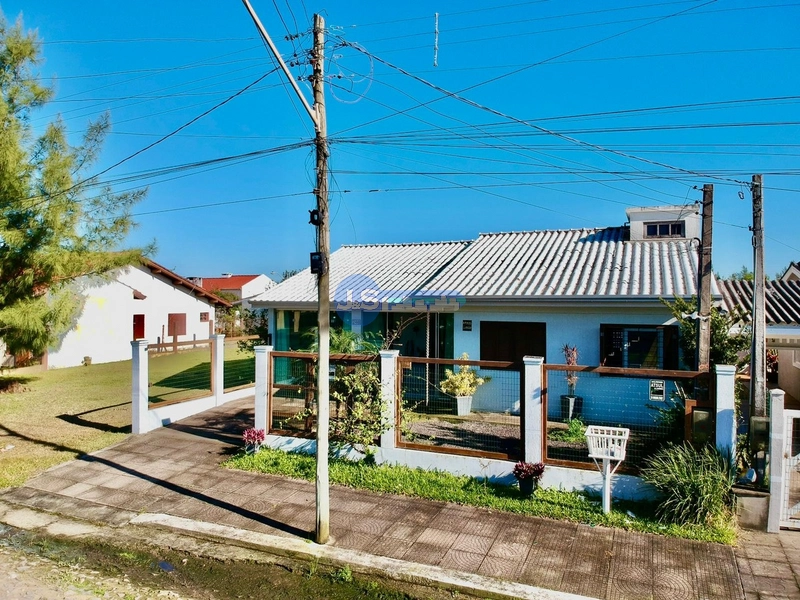 EXELENTE CASA DE PRAIA COM PISCINA: 5ª foto da galeria de imagens do imóvel