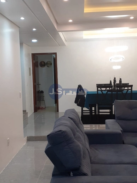Belíssimo Sobrado em Laje, Frente Leste, 08 Dormitórios: 1ª foto da galeria de imagens do imóvel