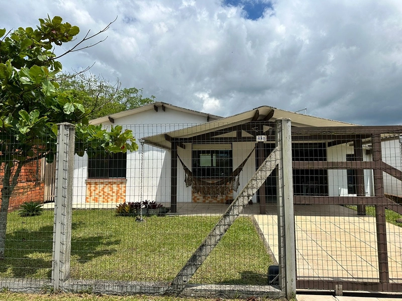 CASA DE PRAIA REGIÃO DE MORADORES : 11ª foto da galeria de imagens do imóvel