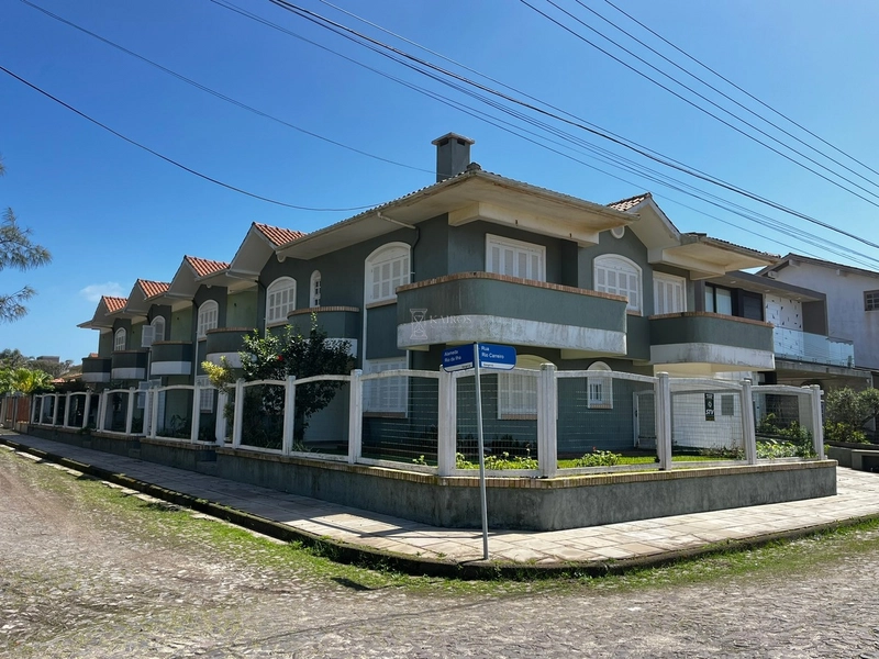 SOBRADO 01 QUADRA DO MAR!!!: 5ª foto da galeria de imagens do imóvel