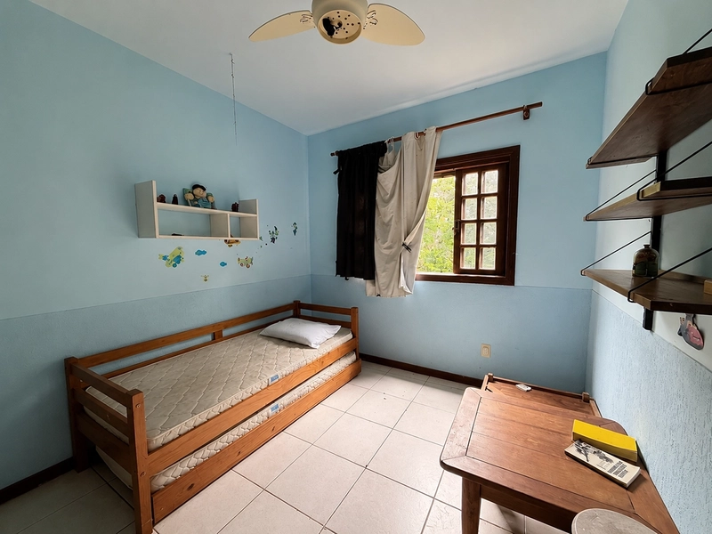 CASA LINEAR COM 3 QUARTOS SENDO 1 SUITE NO RECANTO DE ITAIPUAÇU POR R$480.000,00 - 120m2 A.C - 360m2 A.T: 4ª foto da galeria de imagens do imóvel