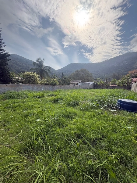 Terreno PLANO em condomínio com 600m2 por R$350.000,00 : 3ª foto da galeria de imagens do imóvel