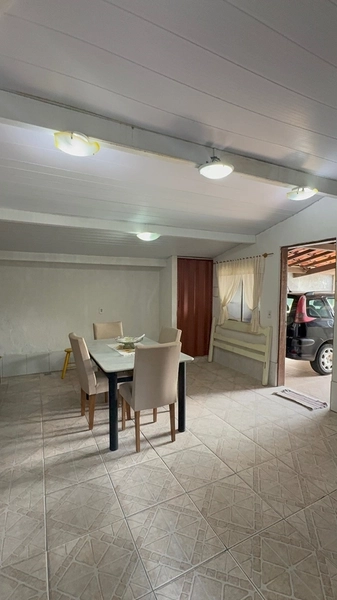 Casa com 3 quartos sendo 1 suite • R$750.000,00 • condomínio • 181m2: 4ª foto da galeria de imagens do imóvel