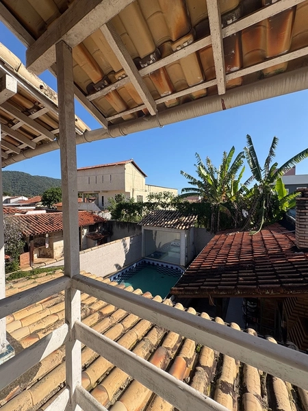 CASA COM 5 QUARTOS SENDO 2 SUÍTES EM SERRA GRANDE POR R$880.000,00 - 240m2 A.T: 8ª foto da galeria de imagens do imóvel