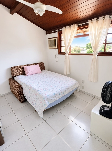 CASA DUPLEX COM 3 QUARTOS NO MARAVISTA POR R$700.000,00 - A.T 342m2 , A.C 118m2: 9ª foto da galeria de imagens do imóvel