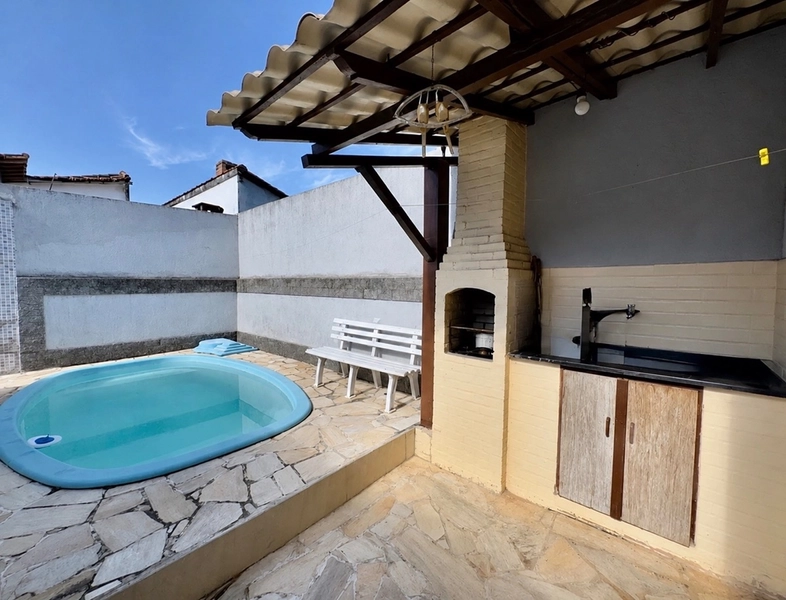 CASA LINEAR: 2ª foto da galeria de imagens do imóvel