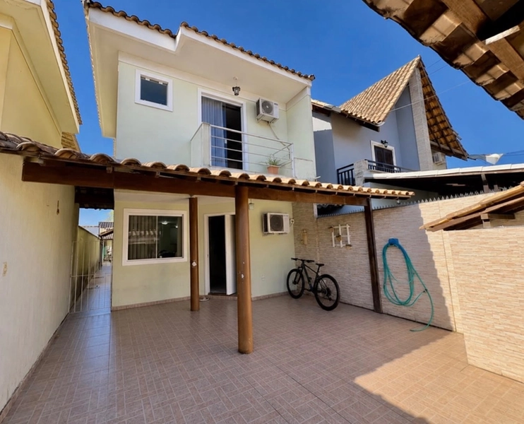 CASA DUPLEX COM 3 QUARTOS SENDO 1 SUITE NO MARAVISTA: 1ª foto da galeria de imagens do imóvel