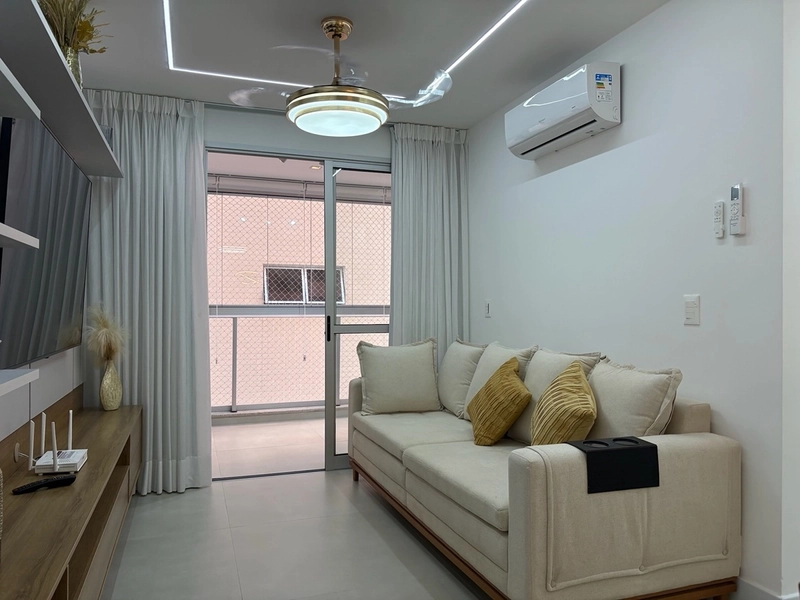 APARTAMENTO COM 2 QUARTOS SENDO 1 SUÍTE EM ICARAI - MOBILIADO E COM VAGA DE GARAGEM : 20ª foto da galeria de imagens do imóvel