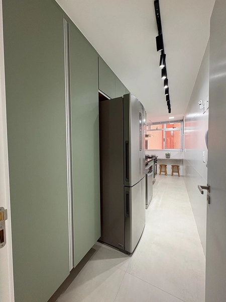 APARTAMENTO COM 2 QUARTOS SENDO 1 SUÍTE EM ICARAI - MOBILIADO E COM VAGA DE GARAGEM : 19ª foto da galeria de imagens do imóvel