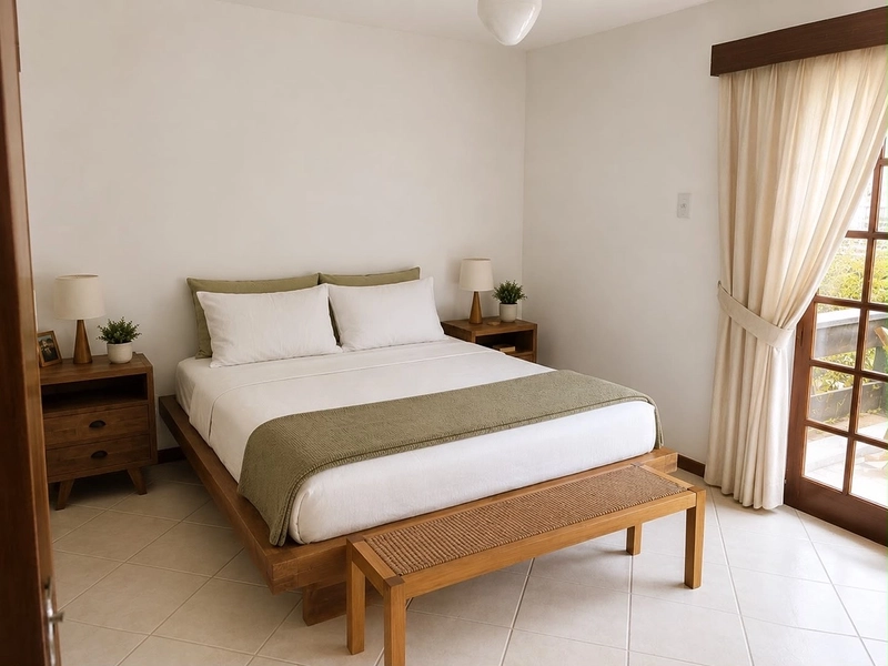 CASA DUPLEX COM 4 QUARTOS SENDO 1 SUÍTE EM ITAIPU POR R$890.000,00 - A.C 180m2 , A.T 360m2: 6ª foto da galeria de imagens do imóvel