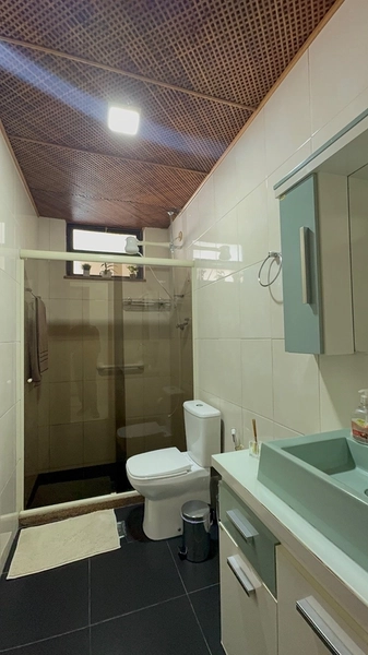 CASA LINEAR COM 3 QUARTOS SENDO 1 SUITE EM PIRATININGA: 9ª foto da galeria de imagens do imóvel