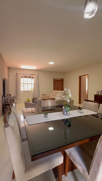 CASA LINEAR COM 3 QUARTOS SENDO 1 SUITE EM PIRATININGA: 13ª foto da galeria de imagens do imóvel