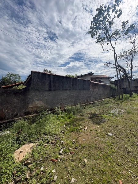 TERRENO COM 180m2 POR R$165.000,00 EM MARAVISTA - NITERÓI RJ: 2ª foto da galeria de imagens do imóvel