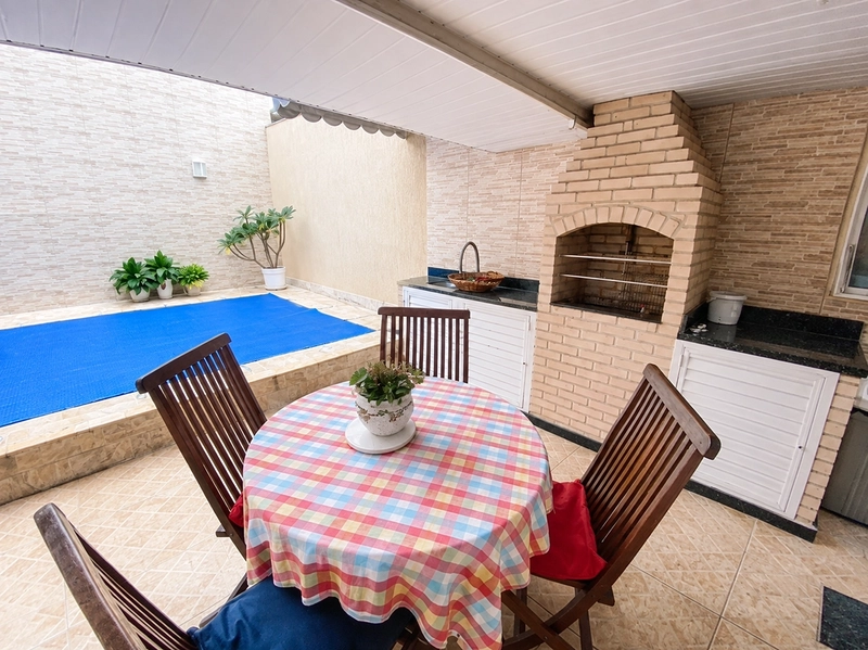 CASA COM 4 QUARTOS SENDO 3 SUÍTES EM PIRATININGA POR R$1.575.000,00 - 120m2: 18ª foto da galeria de imagens do imóvel