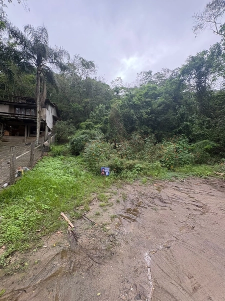 TERRENO EM ITAIPU POR R$250.000,00 - 450m2: 5ª foto da galeria de imagens do imóvel