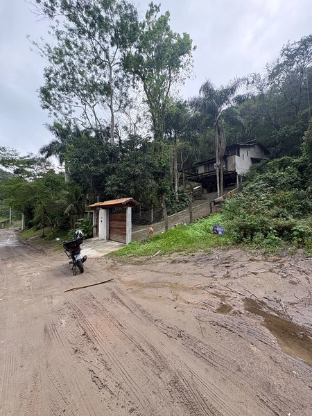 TERRENO EM ITAIPU POR R$250.000,00 - 450m2: 3ª foto da galeria de imagens do imóvel