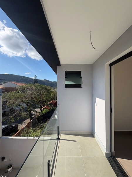 Casa com 4 quartos na praia de Piratininga R$1.350.000,00: 2ª foto da galeria de imagens do imóvel
