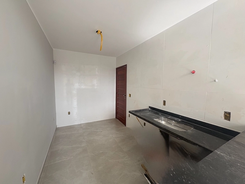 CASA LINEAR COM 2 QUARTOS EM ITAIPUAÇU : 6ª foto da galeria de imagens do imóvel