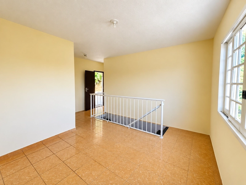 CASA COM 3 QUARTOS EM ITAIPU POR R$884.000,00 : 6ª foto da galeria de imagens do imóvel