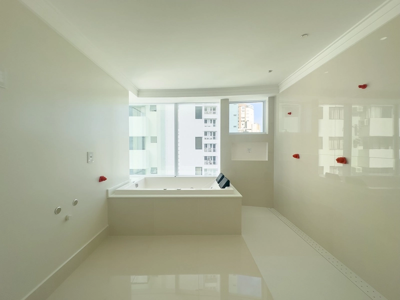 Frente Mar 4 suítes e 3 Vagas no One Tower em até 100 vezes: 29ª foto da galeria de imagens do imóvel