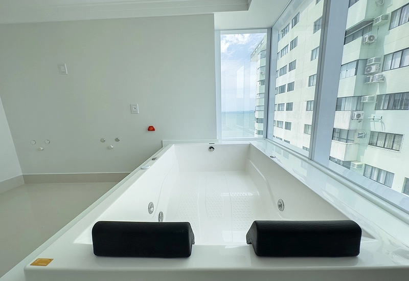 Frente Mar 4 suítes e 3 Vagas no One Tower em até 100 vezes: 31ª foto da galeria de imagens do imóvel