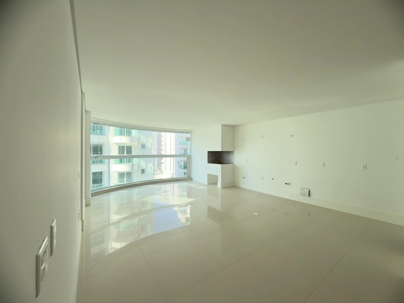 Brava Beach Figueira - 4 Suites e 3 Vagas. : 5ª foto da galeria de imagens do imóvel