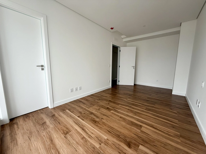 Apartamento com 4 suítes e 3 vagas no Vitra By Pininfarina em BC.: 16ª foto da galeria de imagens do imóvel