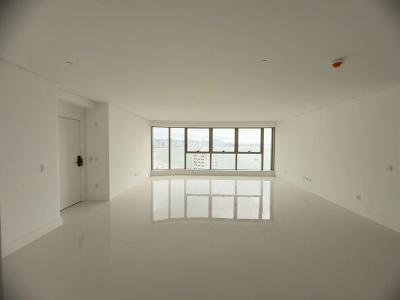 YACHTHOUSE 4 SUÍTES | 261M² | 3 VAGAS  | VISTA MAR | BARRA SUL: 2ª foto da galeria de imagens do imóvel