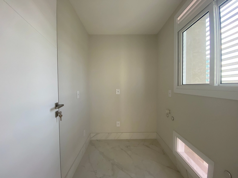 Apartamento no Skyline Tower com 4 suítes e 3 vagas: 8ª foto da galeria de imagens do imóvel