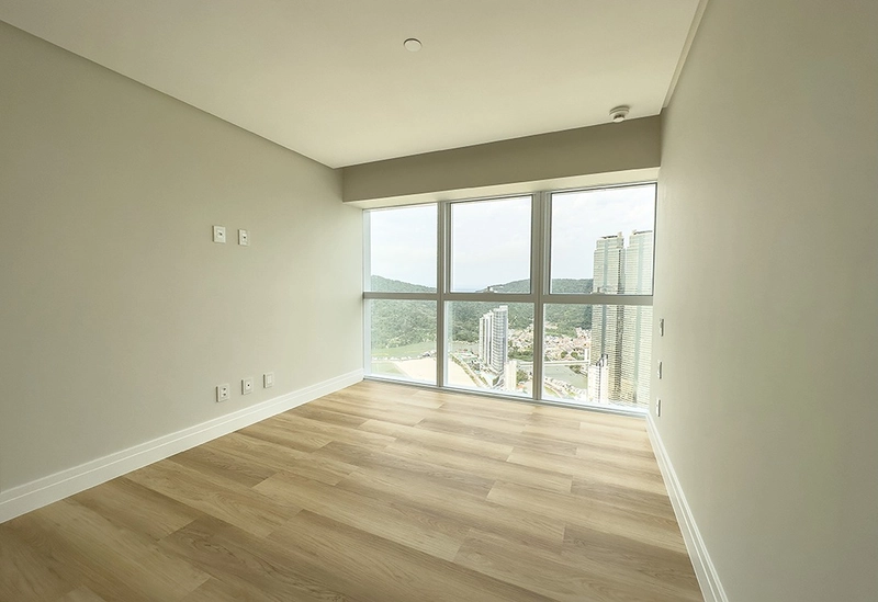 Frente Mar 4 suítes e 4 Vagas no One Tower em até 100 vezes: 28ª foto da galeria de imagens do imóvel